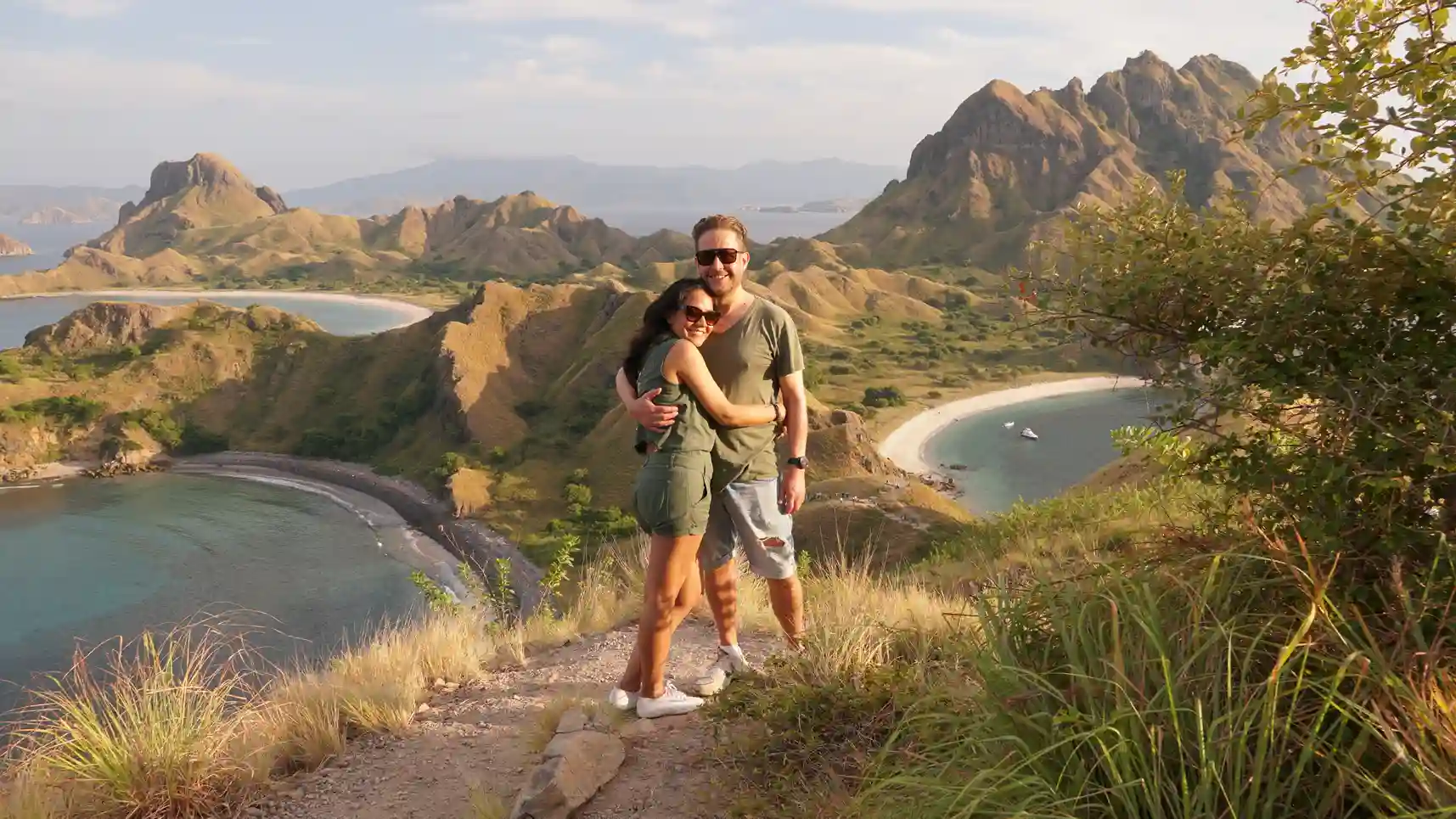 Padar Island on a Komodo Liveaboard: Sunrise Hike and Beach Stops
