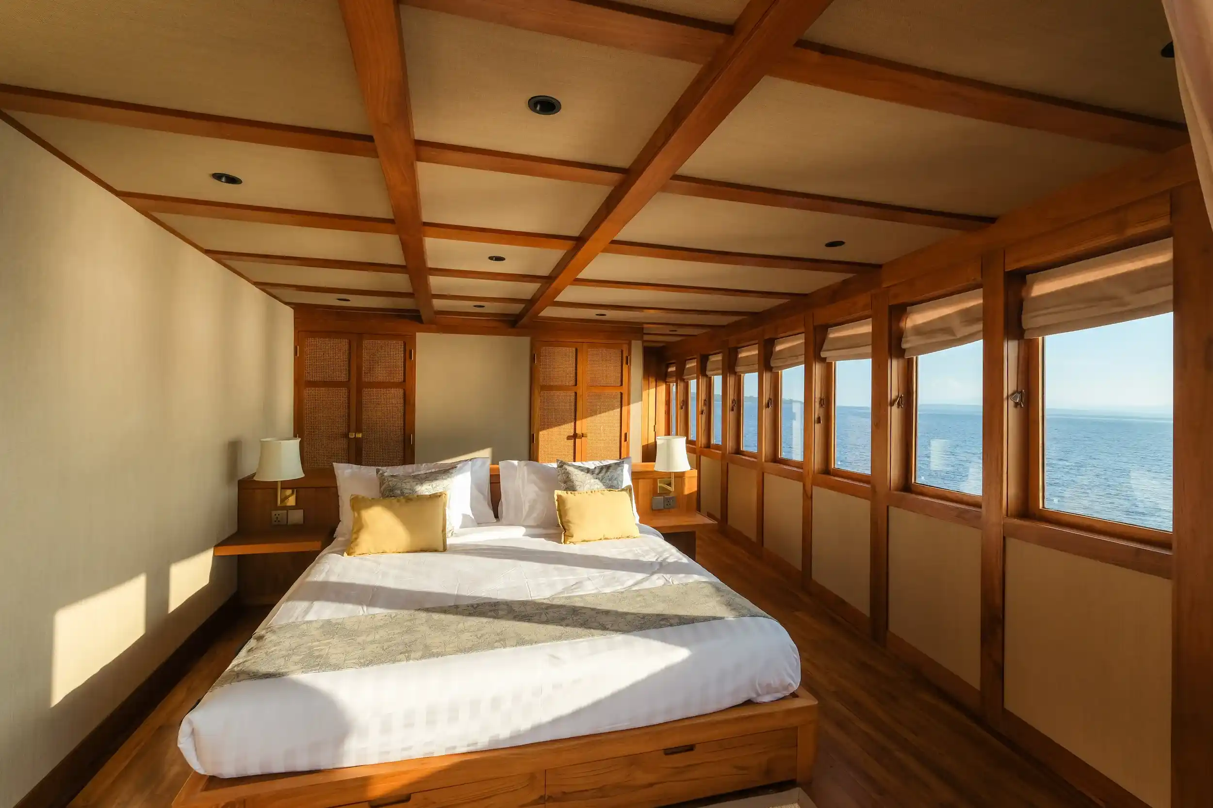 The Evolution of Liveaboard Amenities by 2027: A Glimpse into the Future
