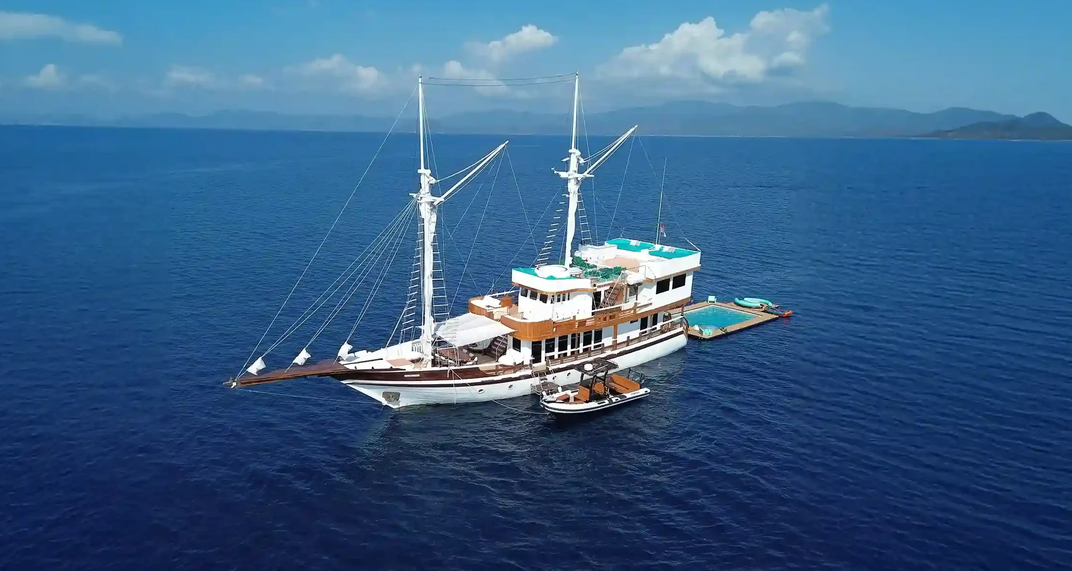 3D2N vs 4D3N vs 5D4N Komodo Liveaboard: Which Trip Length to Choose?