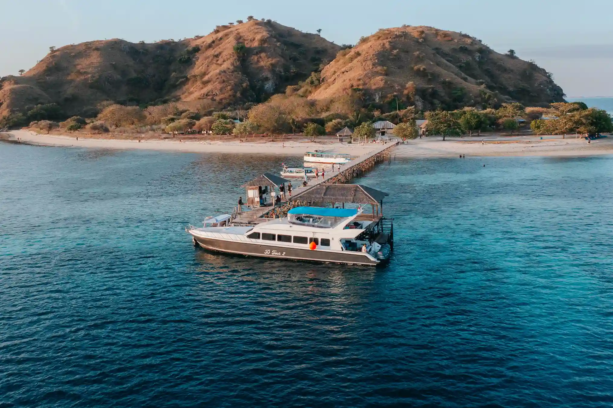 Divers vs Snorkelers: Tailored Packing Lists for Komodo Liveaboards